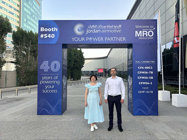 Team der OKOndt GROUP auf der Luftfahrtmesse MRO Middle East 2026 in Dubai, 2026