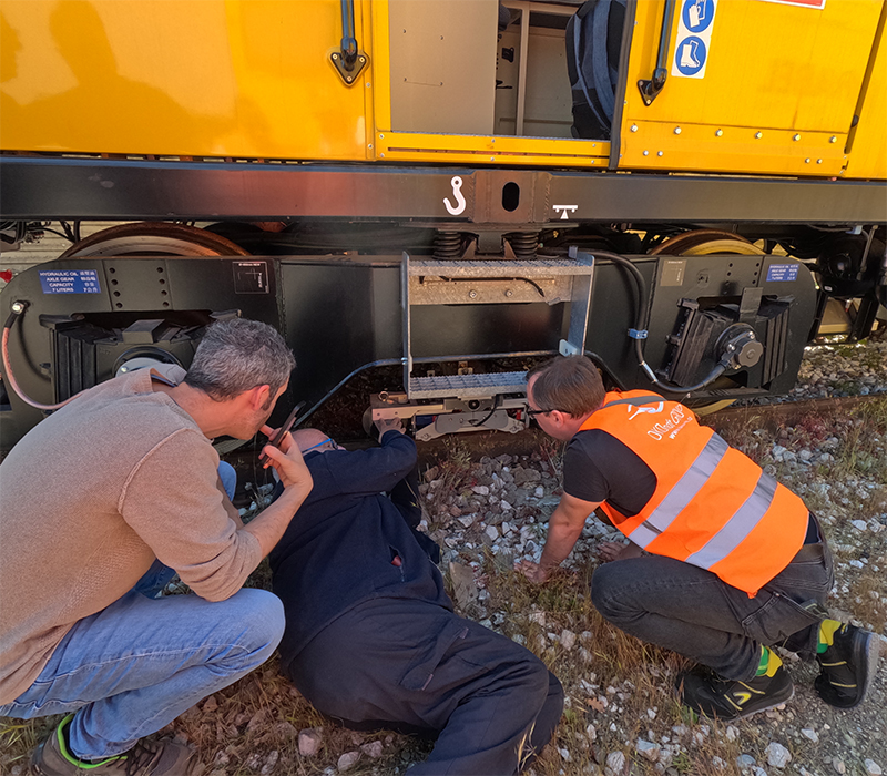Überprüfung der Funktionsfähigkeit des Ultraschall-Schienen-Schnellprüfungssystems auf einem Eisenbahnstreckenabschnitt, Poviglio, Italien, 2025