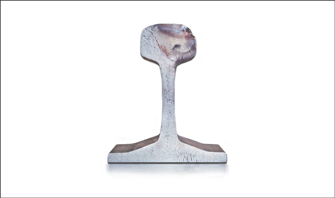 Transverse fatigue crack in rail head