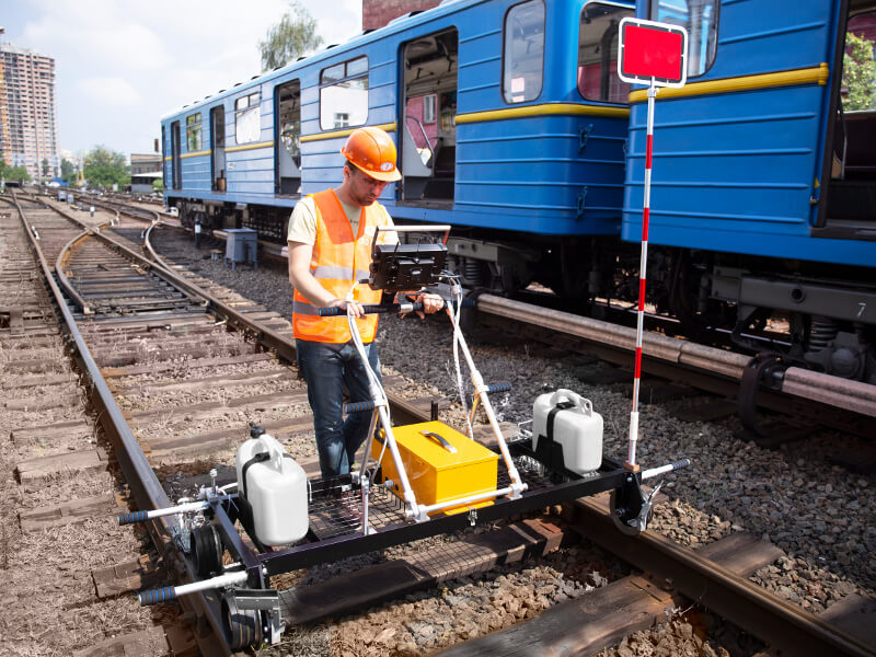 Ultrasonic mechanized railway track inspection trolley UDS2-73