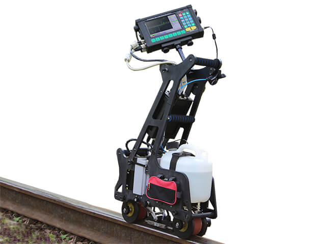 UT flaw detector intended for the inspection of one rail line UDS2-77