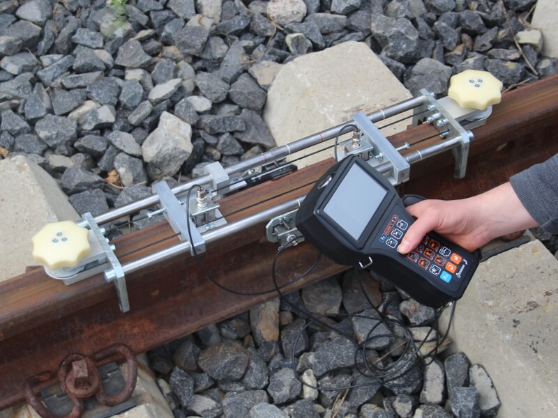The kit for rail welded joints testing USR-01